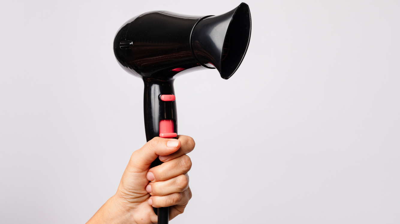 Blogs 45 How to Choose a Professional Hair Dryer for Hotels, Gyms & Commercial Washrooms